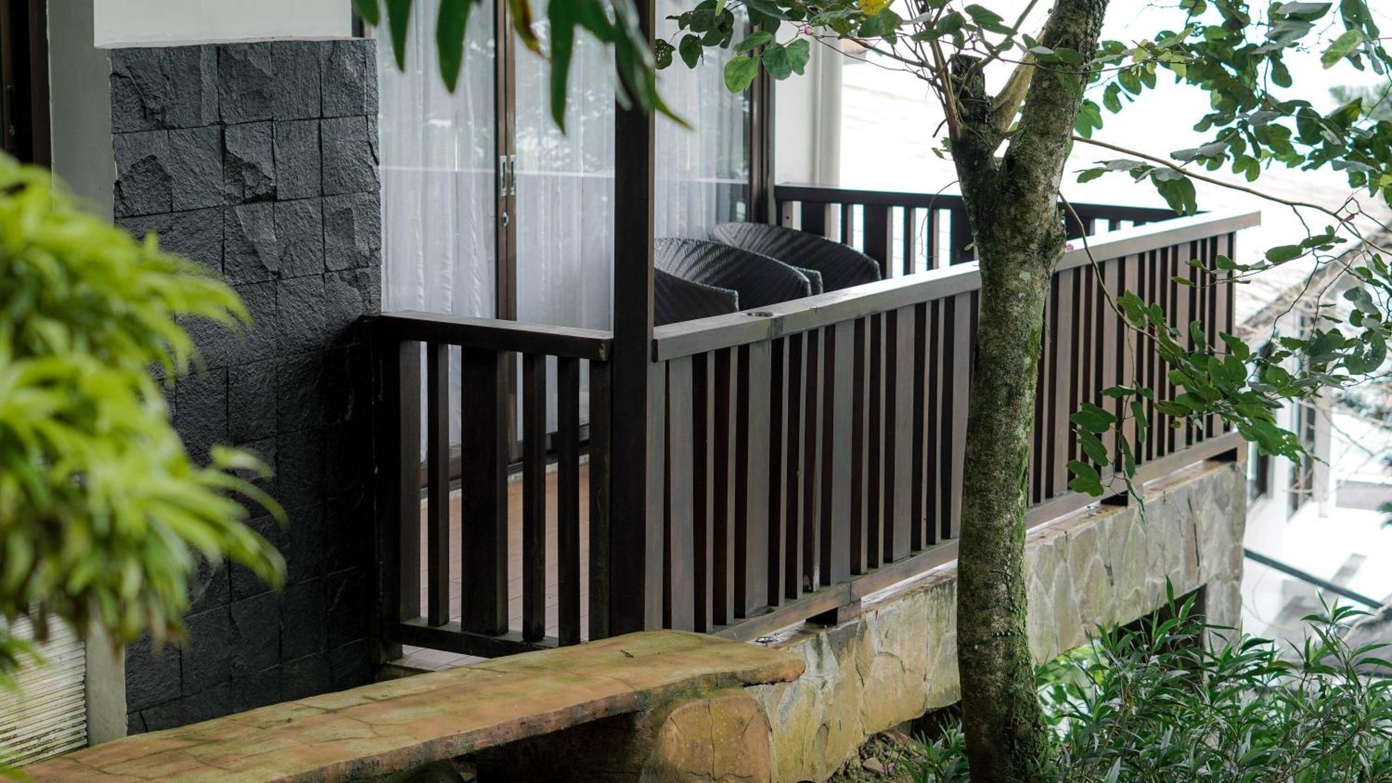 Damar Langit Resort Cisarua Exterior photo
